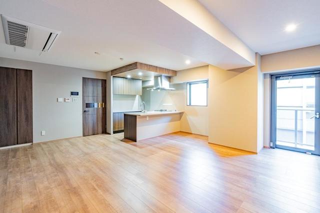 Opus Residence Minami Aoyama 404 - 224532