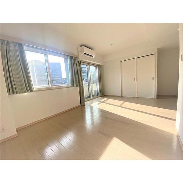 Famille Higashi-Azabu Bellfast 502 - 244910