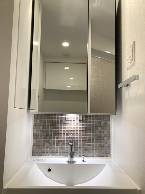 Latetest Shirokanedai 101 - 290517