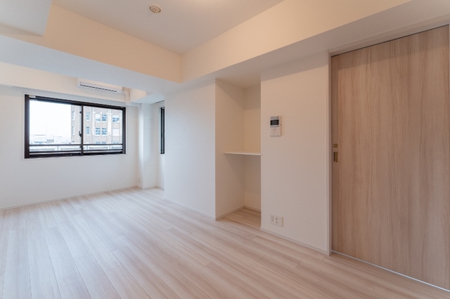 Latetest Shirokanedai 805 - 290519