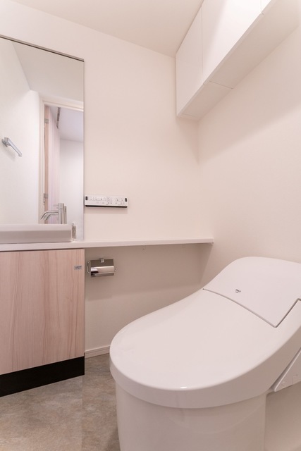 Latetest Shirokanedai 805 - 290524