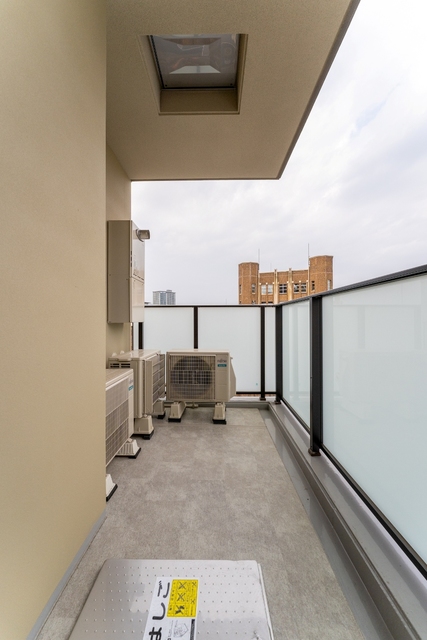 Latetest Shirokanedai 805 - 290527