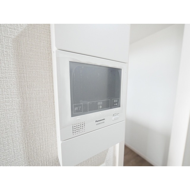 Alpha Court Oji 2 902 - 266259