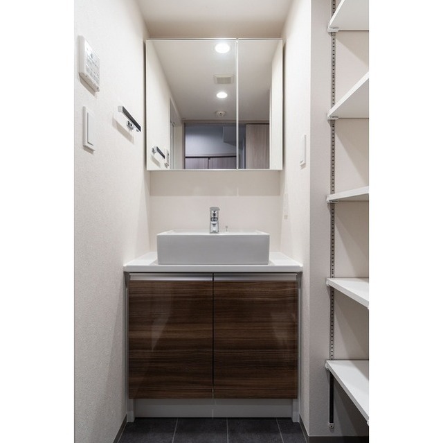 Wellsquare Shinjuku Toyama 105 - 261832