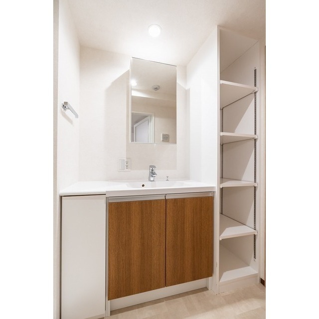Well Square Minaminagasaki 405 - 262222