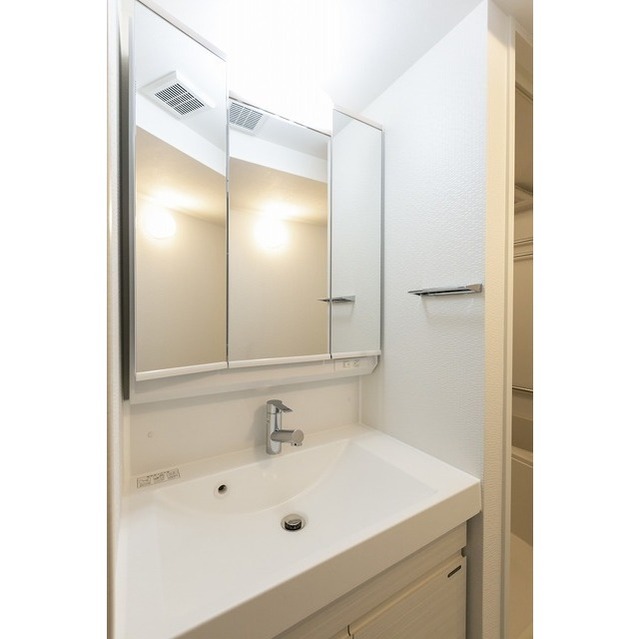 KURAMAE 214 401 - 266375