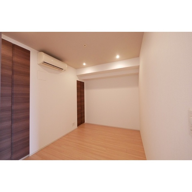 Conforia Shinjuku East Side Tower 1419 - 263583