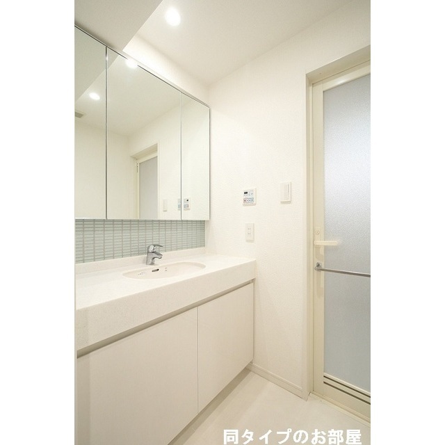 コンフォリア日本橋人形町イースト 308 - 266657