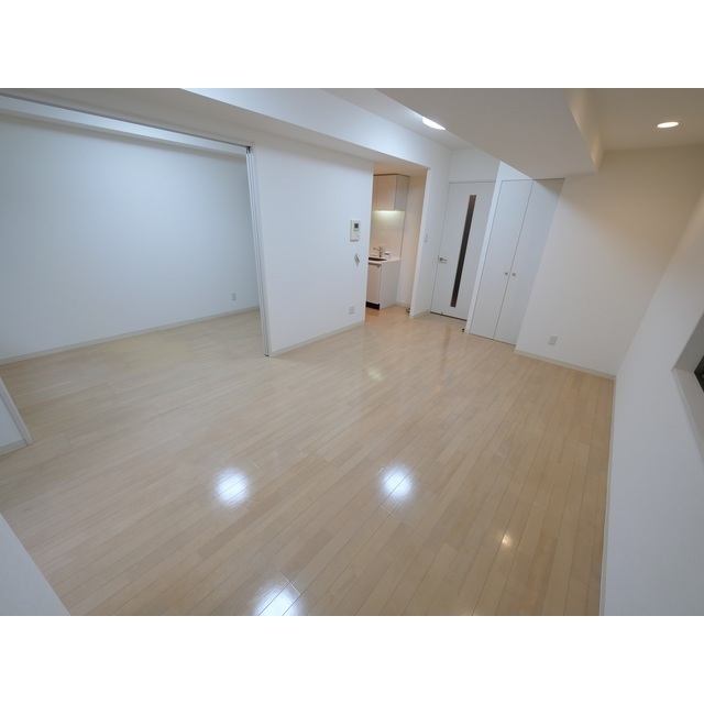 コンフォリア東池袋 205 - 266670