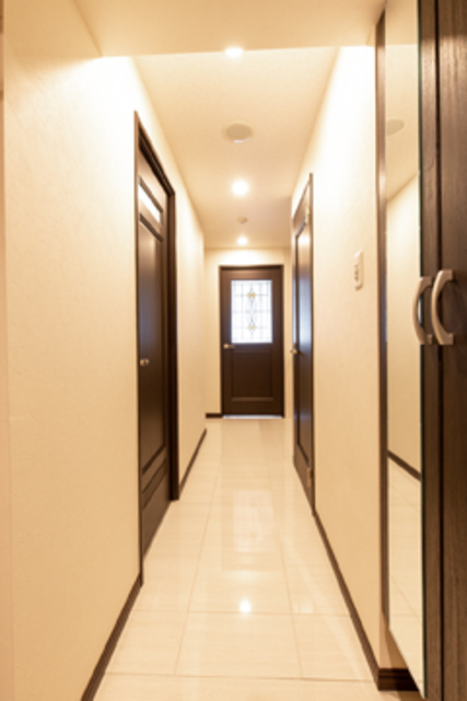 Grand Palace Tokyo Yaesu Avenue 411 - 270192