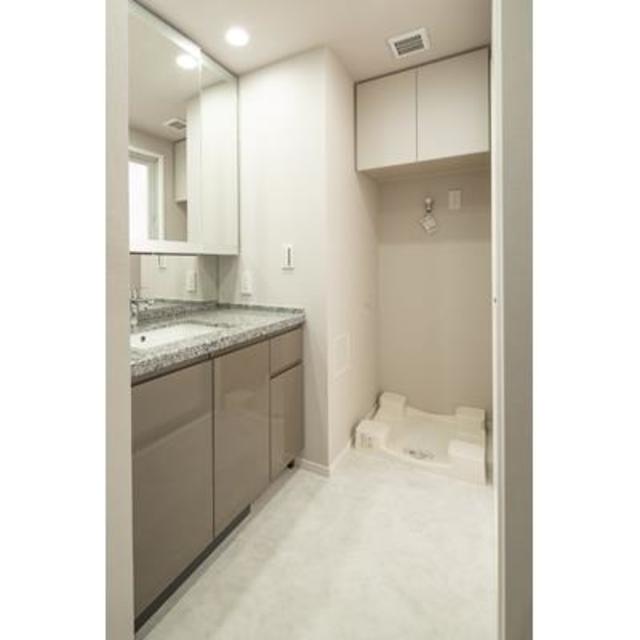 Geo Yotsuya Arakicho 606 - 271666