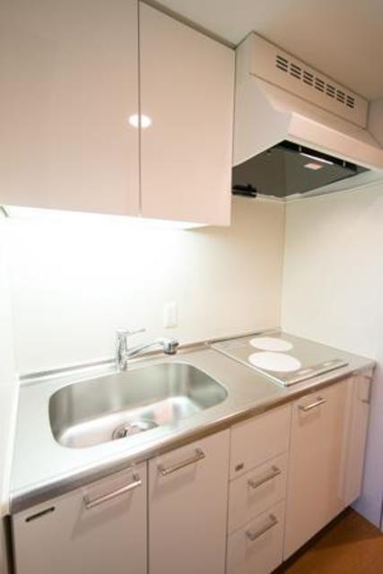 Unison Tower 1405 - 279083