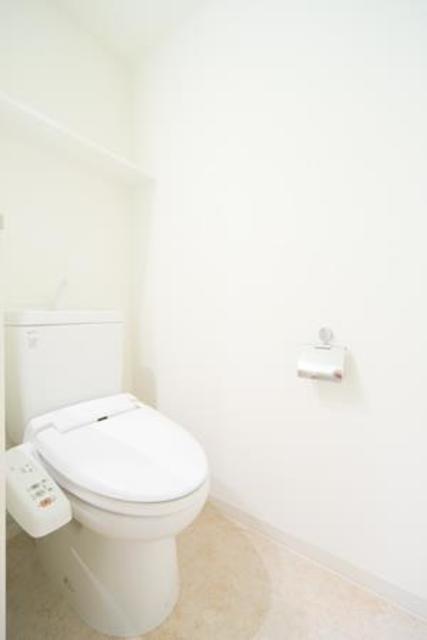 Unison Tower 1405 - 279085