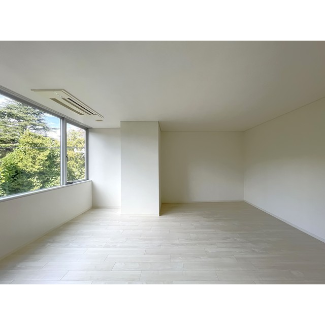 Quest Court Harajuku 501 - 281721