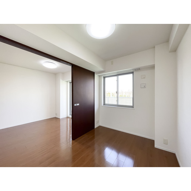 Conforia Komaba 311 - 285948