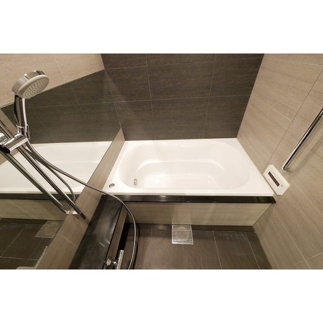 コンフォリア新宿イーストサイドタワー 2811 - 286157