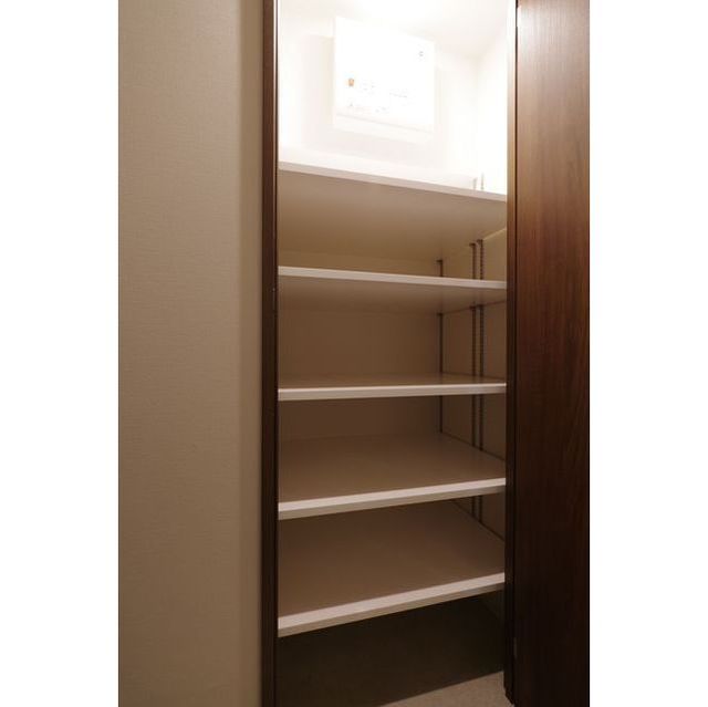 Stylio Kamata II 206 - 283956