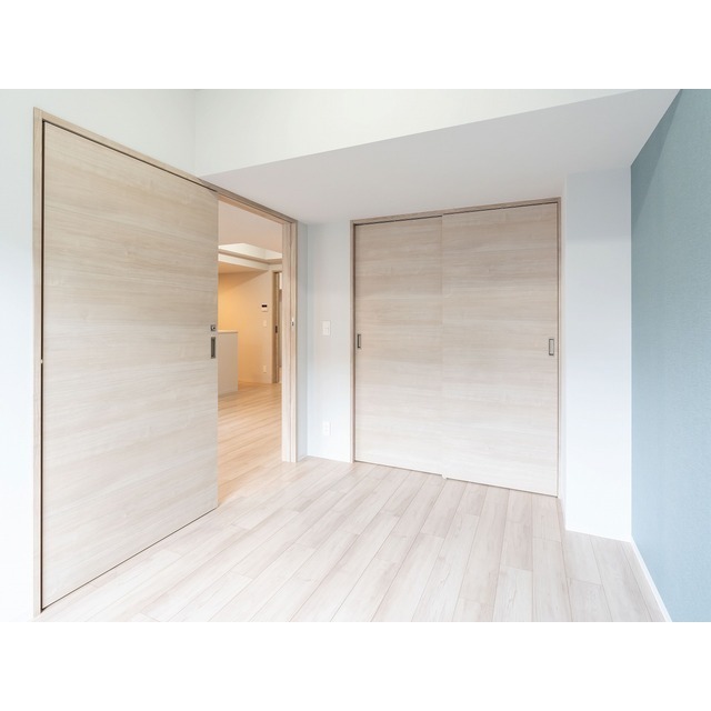 Duo Flats Shinozaki 601 - 284178