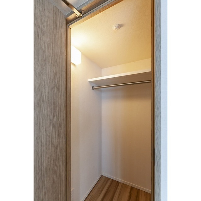 Due Tsukishima II 903 - 286683