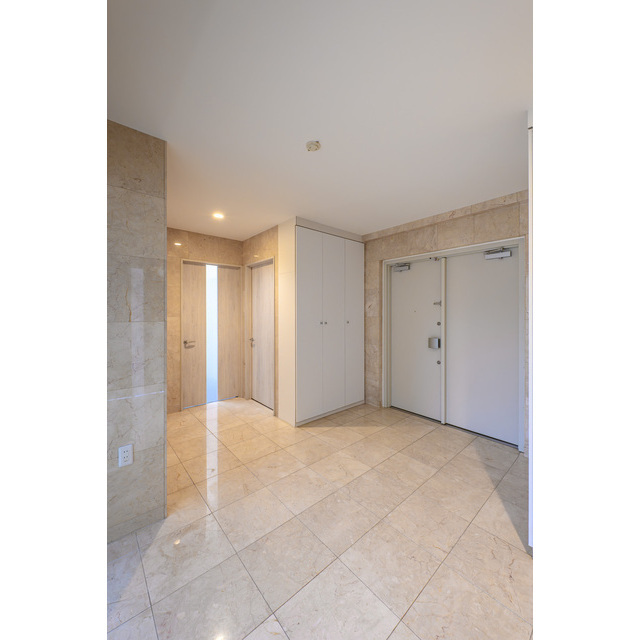 ルクレ日本橋蛎殻町 701 - 285289