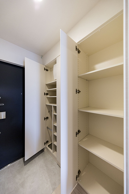 ライオンズフォーシア五反田 202 - 290180