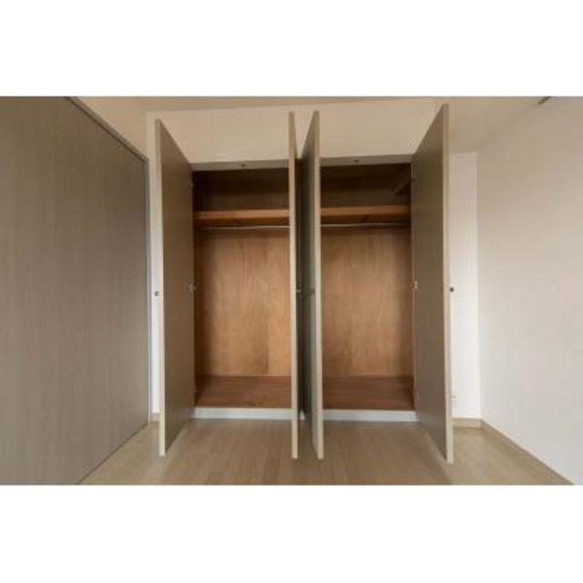 Lapyuta 1003 - 291845