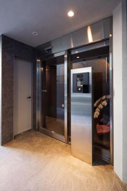 HIROO VILLAGE 502 - 292530