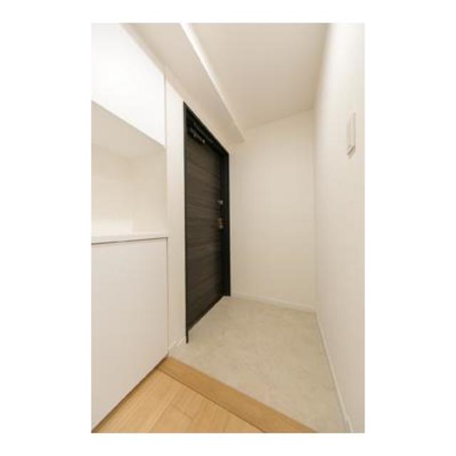 Centennial Tower 403 - 292600