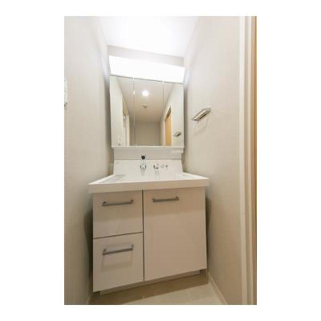 Centennial Tower 403 - 292604