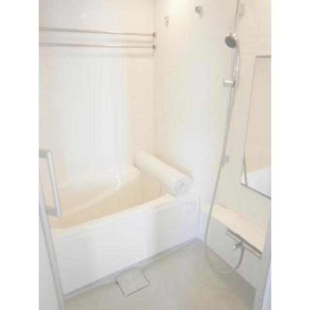 Parkside Wings 512 - 293013