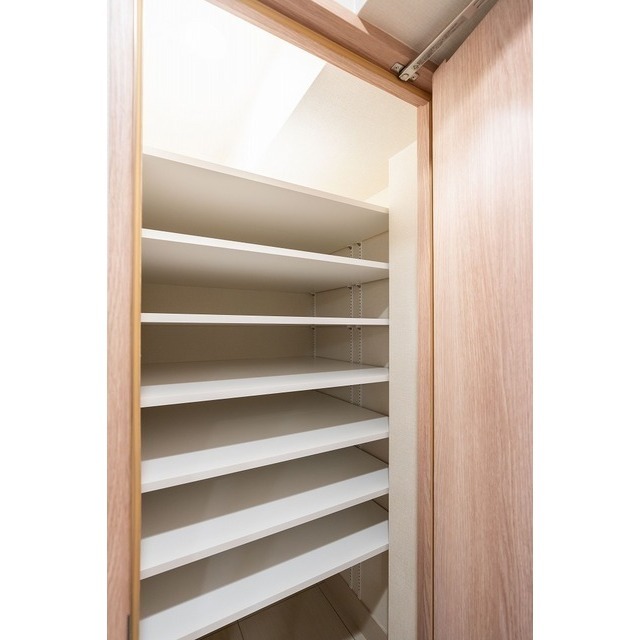 Ichigaya Daichou Saka Front 305 - 293783