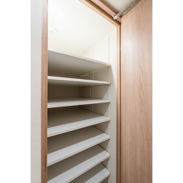 Ichigaya Daichou Saka Front 401 - 293798