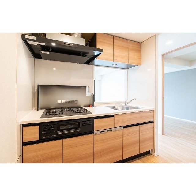 市谷台町坂フロント 403 - 293804