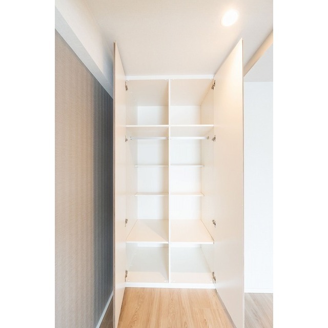 市谷台町坂フロント 403 - 293808