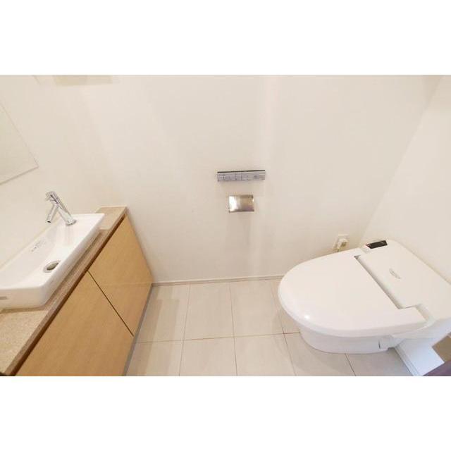 コンフォリア新宿イーストサイドタワー 1006 - 297070