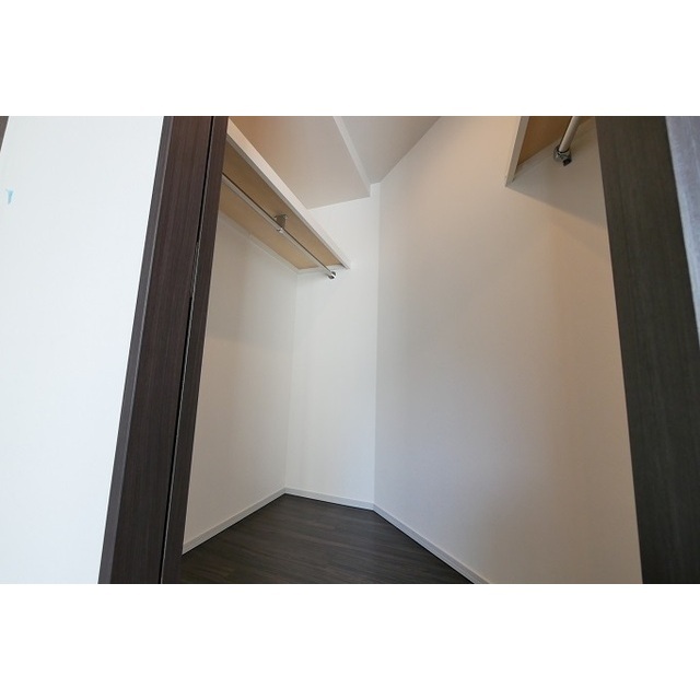 Conforia Shinjuku East Side Tower 2401 - 297127