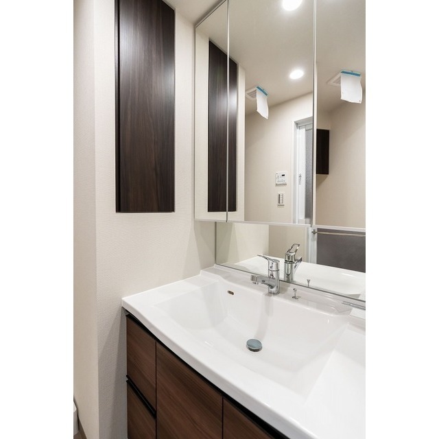 Ichigaya Daichou Saka Front 503 - 299609