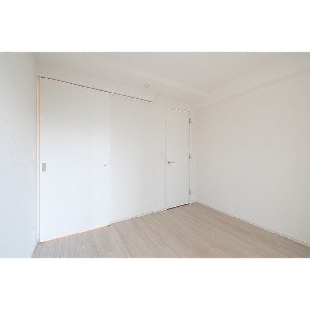 コンフォリア東新宿 518 - 299911