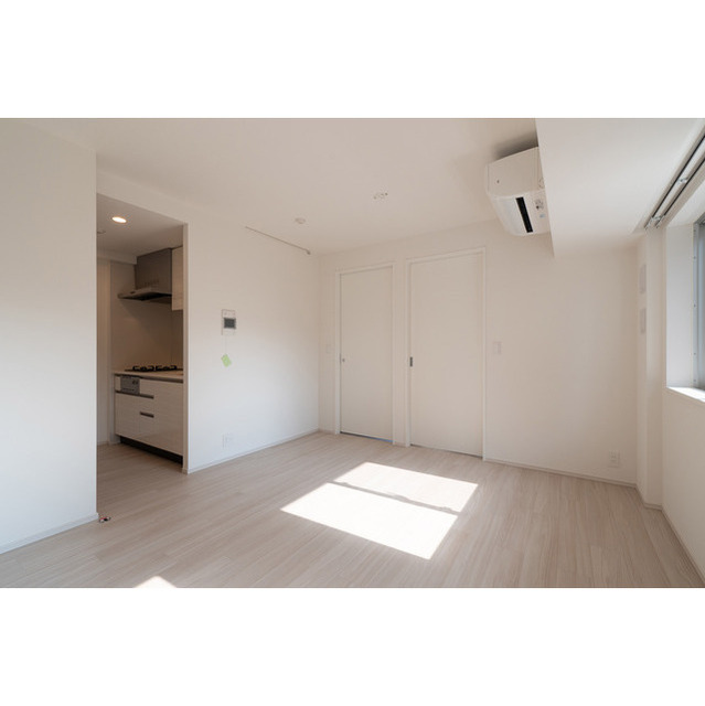 コンフォリア東新宿 518 - 299901