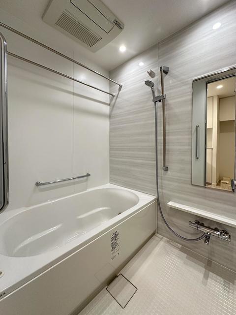 ＨＡＲＵＭＩ ＦＬＡＧ ＳＵＮ ＶＩＬＬＡＧＥ Ｄ棟 1107 - 302315