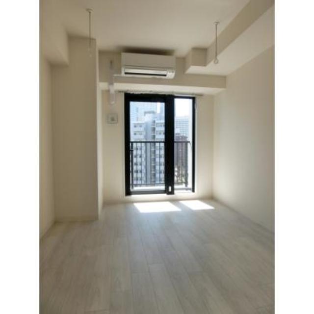 Urbanex Nishi-Shinjuku 703 - 305049