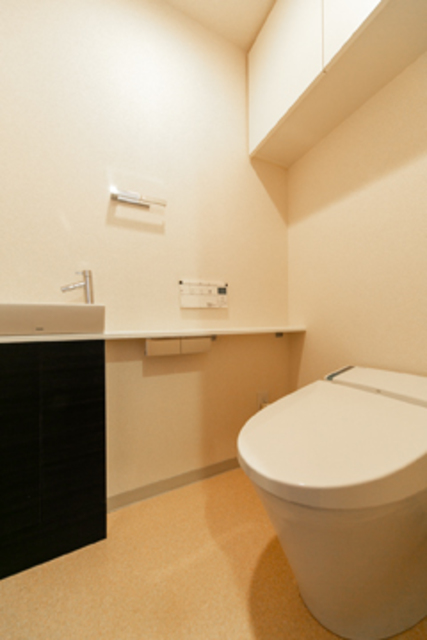 ラグゼガーデン松原 303 - 305995