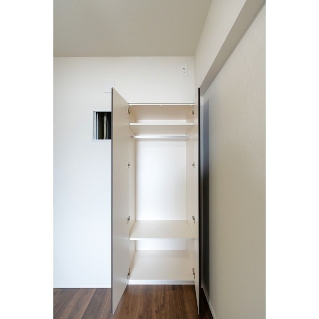 Ichigaya Daichou Saka Front 1003 - 313857