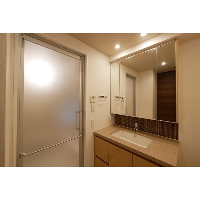 コンフォリア新宿イーストサイドタワー 1403 - 315502