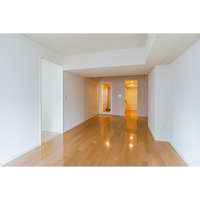 Shinonome Canal Court CODAN Building 16 310 - 323233