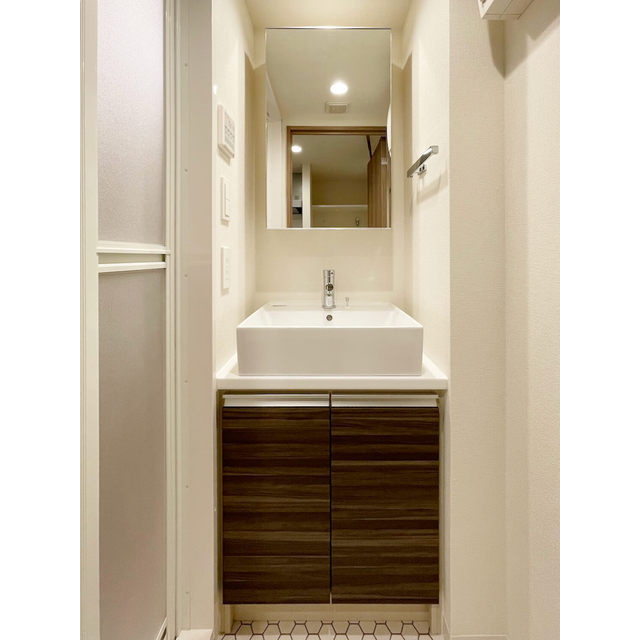 Well Square Izumu Komagome 208 - 313888