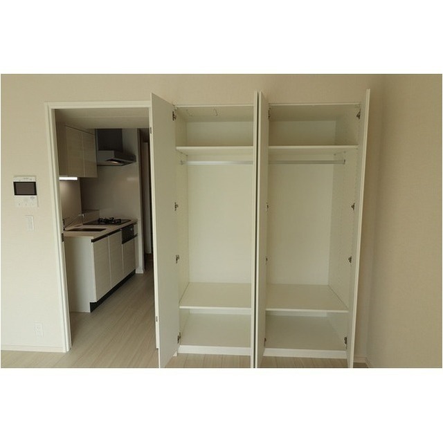 コンフォリア新中野 902 - 311001