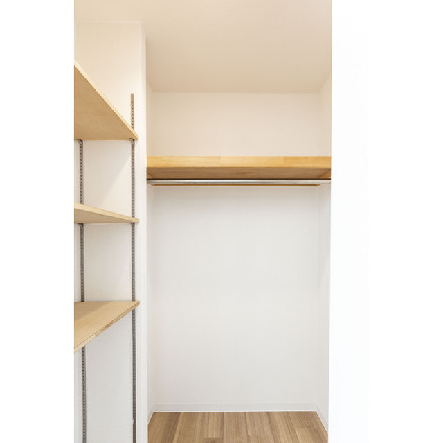 Conforia Shin-Nakano II 203 - 311018