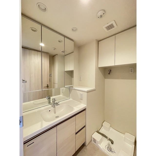 Ruwe Higashi-Oizumi 314 - 319512