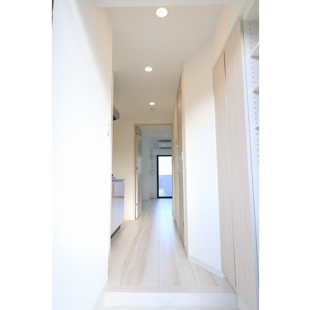 コンフォリア新宿 703 - 322444